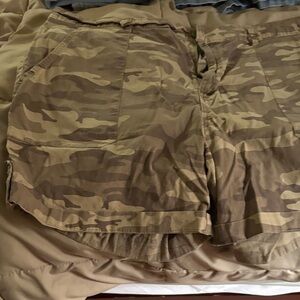 Women's Tan Camouflage Cargo Shorts